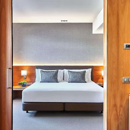 Hotel The Artist Grand Of Art
