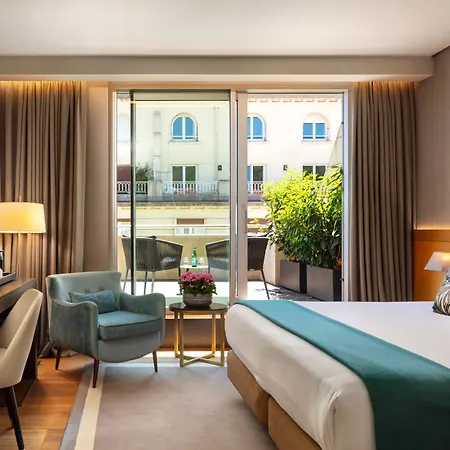 The Artist Grand Of Art Hotel 5*