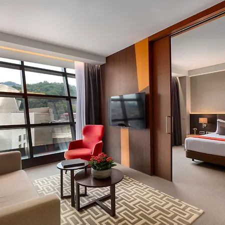 The Artist Grand Of Art Hotel