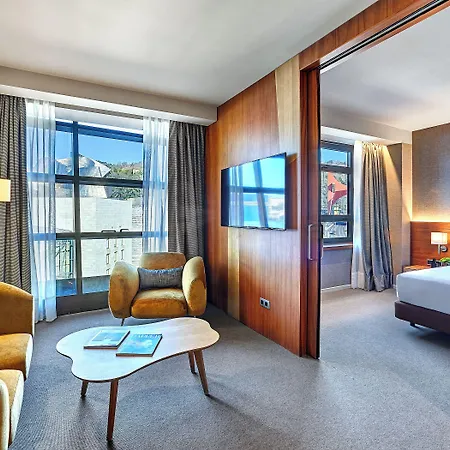 Hotel The Artist Grand Of Art Bilbao