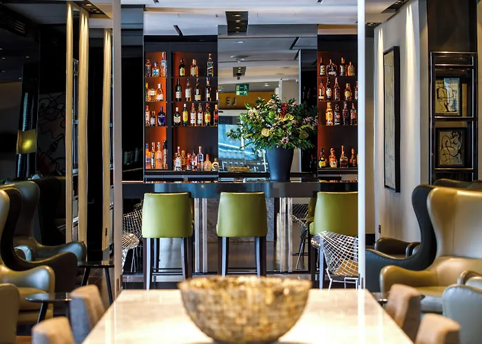 The Artist Grand Of Art Hotel